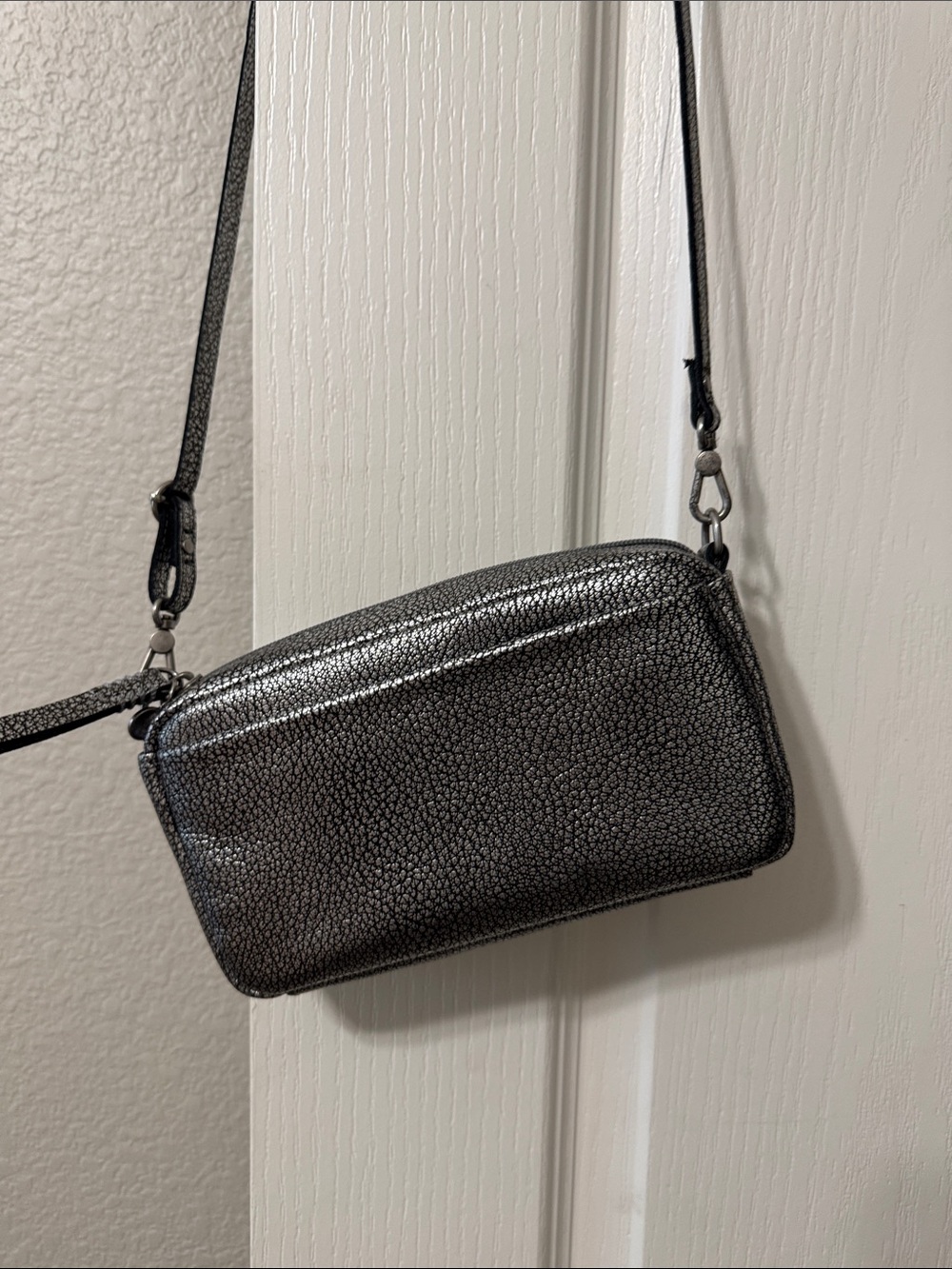 The Sak Pebble Compact Metallic Black Crossbody Bag - NWOT